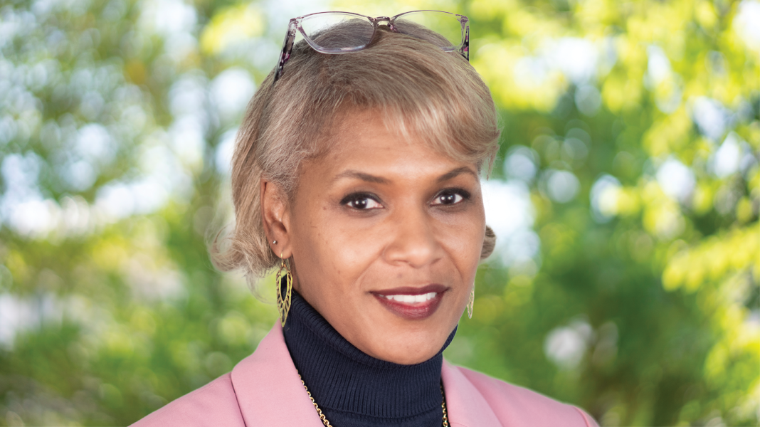 AnneRobinson 1068x600.png
