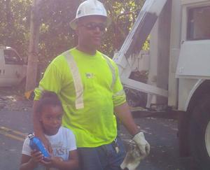 US lineworker Donald Lopes and daughter.jpg National Grid US lineworker Donald Lopes and daughter